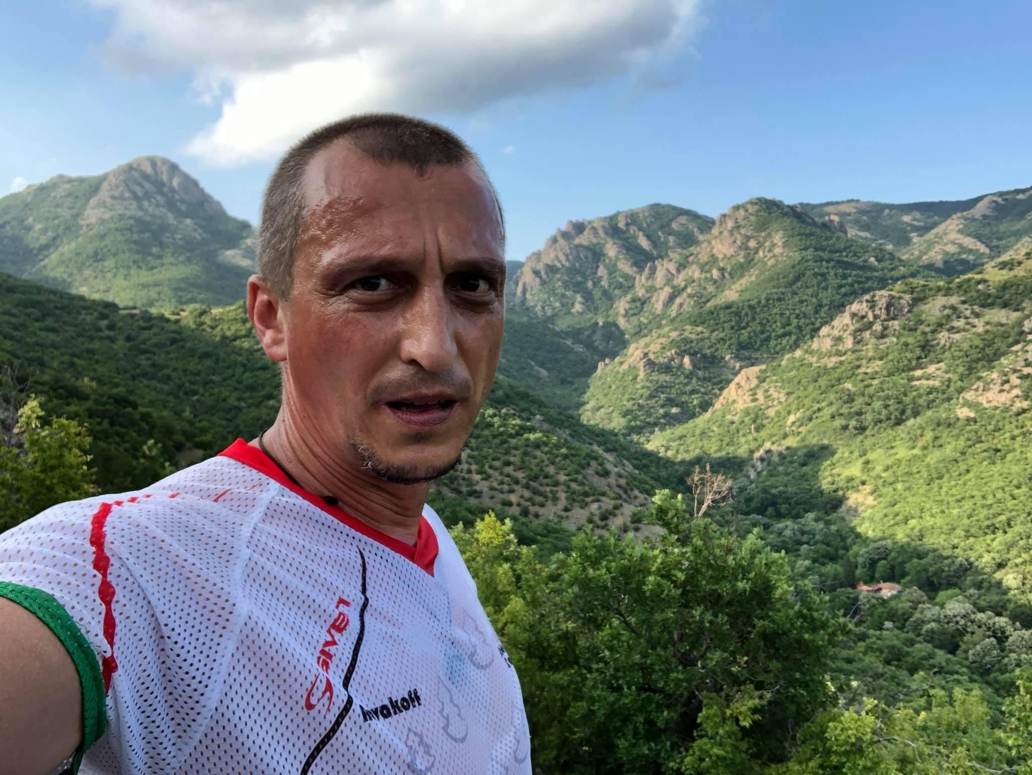 Костадин Новаков