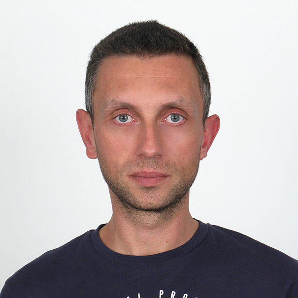 Tihomir  Lazarov 