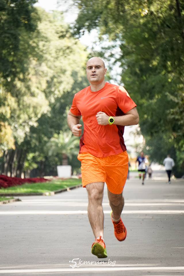 Деян Стоянов